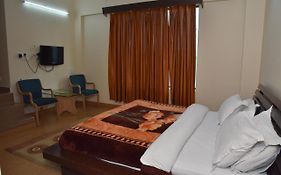 Hotel Spice Dehradun